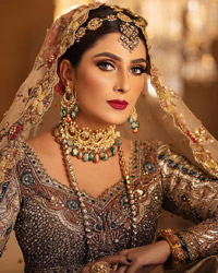 Ayeza Khan